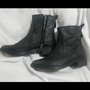 Zara Booties Size 37 (6.5) Black